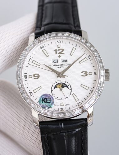 Vacheron Constantin Luxury Moonphase Watch