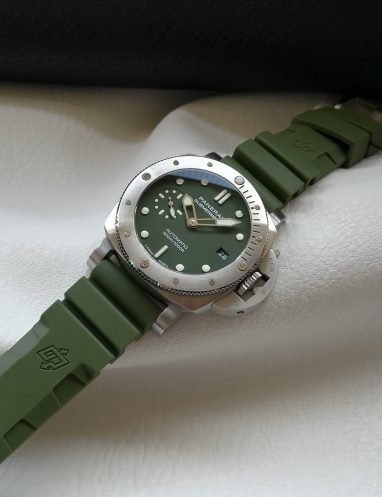 Panerai Luminor Submersible Automatic Watch