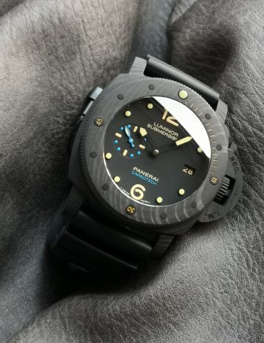 Panerai Luminor Submersible Carbotech Watch
