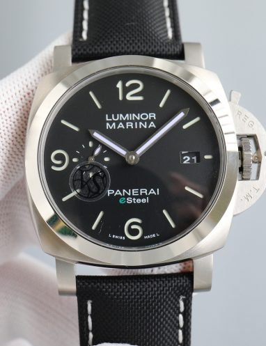 Panerai Luminor Marina eSteel Watch