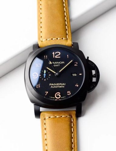 Panerai Luminor GMT Automatic Watch