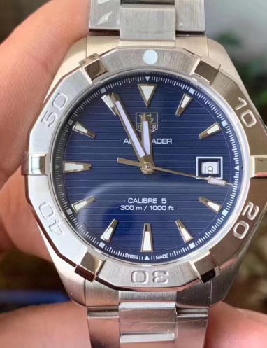 Tag Heuer Aquaracer Calibre 5 Men's Watch