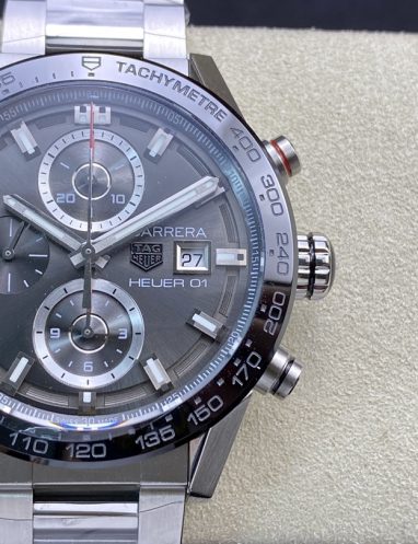 Tag Heuer Carrera Heuer 01 Chronograph Watch