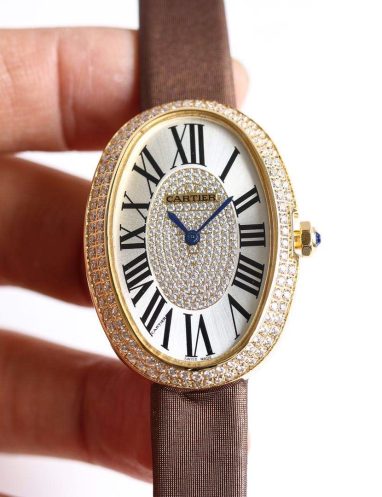 Cartier Luxury Diamond-Encrusted Oval Watch