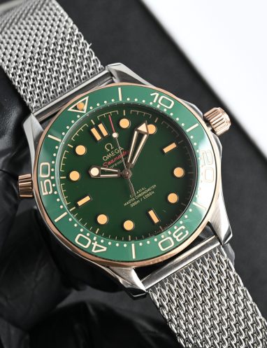 Omega Seamaster Diver 300M Green Ceramic