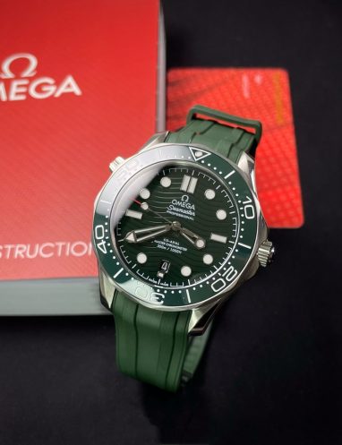 Omega Seamaster Diver 300M Co-Axial Master Chronometer