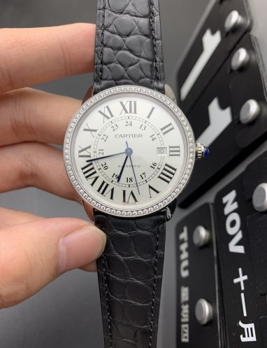 Cartier Elegant Roman Numerals Watch with Leather Strap