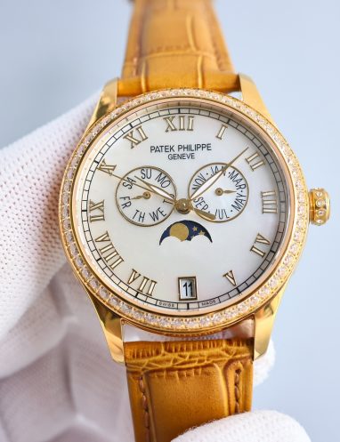 Patek Philippe Luxury Moon Phase Watch