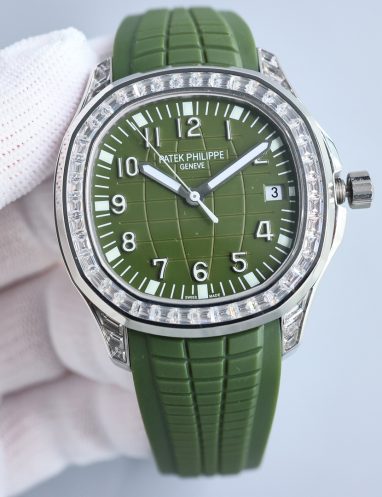 Patek Philippe Aquanaut Green Dial with Diamond Bezel