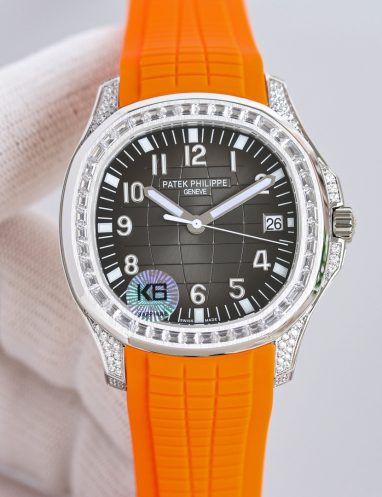 Patek Philippe Aquanaut Stainless Steel Watch