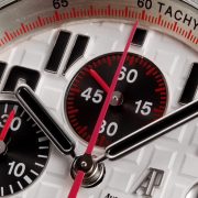 13394774878079354