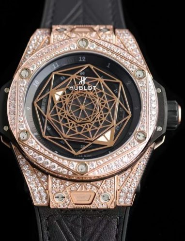 Hublot Luxury Rose Gold Diamond Watch