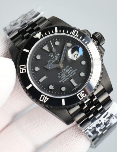 Rolex Submariner Black Edition Watch
